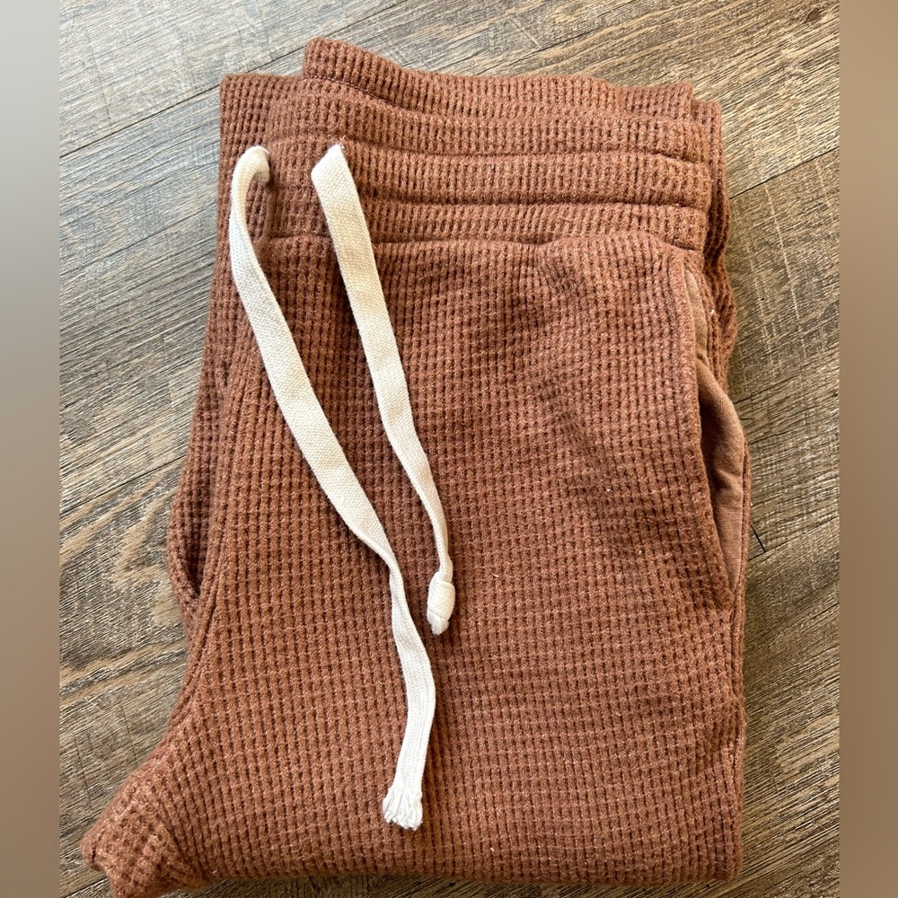 American Eagle Knit lounge pants